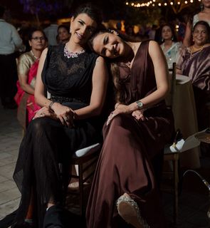 Jasmin Bhasin feet photo 4