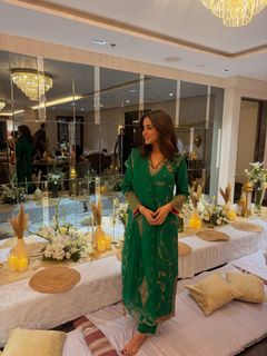 Jasmin Bhasin feet photo 4