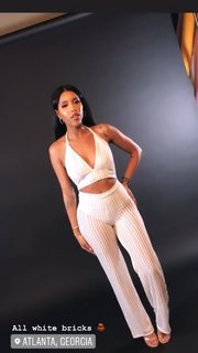 Jasmin Brown feet photo 4