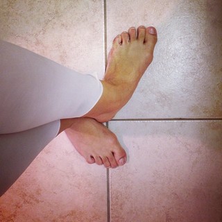 Jasmin Savoy Brown feet photo 15