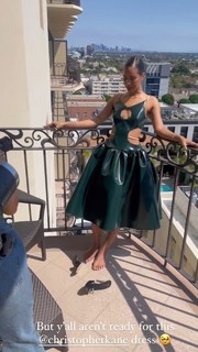 Jasmin Savoy Brown feet photo 4