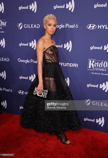 Jasmin Savoy Brown feet photo 1