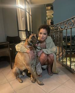 Jasmin Savoy Brown feet photo 4