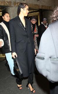 Jasmin Savoy Brown feet photo 4