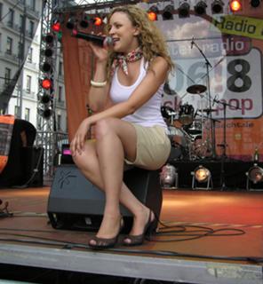 Jasmin Wagner feet photo thumbnail