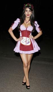 Jasmin Walia feet photo thumbnail