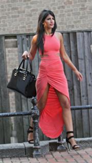 Jasmin Walia feet photo thumbnail