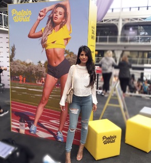 Jasmin Walia feet photo thumbnail