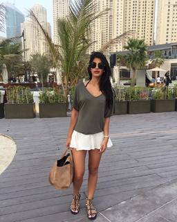 Jasmin Walia feet photo thumbnail