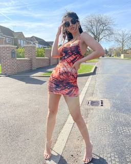 Jasmin Walia feet photo thumbnail