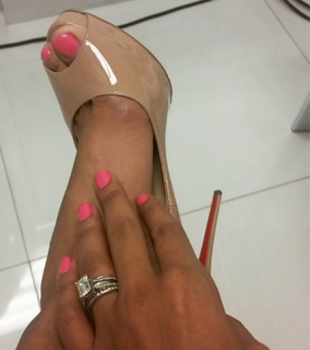 Jasmina Maracita feet photo 4