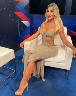 Jasmina Maracita feet photo 8