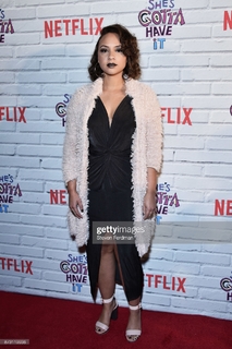 Jasmine Cephas Jones feet photo 3