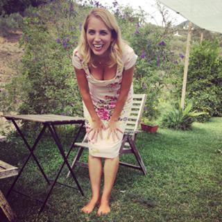 Jasmine Harman feet photo thumbnail
