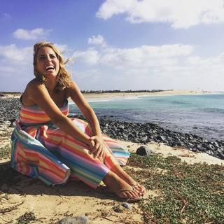 Jasmine Harman feet photo thumbnail