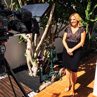 Jasmine Harman feet photo thumbnail