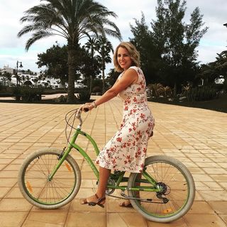 Jasmine Harman feet photo thumbnail