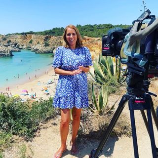 Jasmine Harman feet photo thumbnail