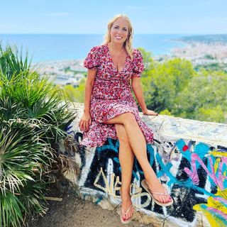 Jasmine Harman feet photo thumbnail