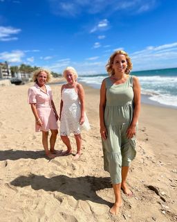 Jasmine Harman feet photo thumbnail