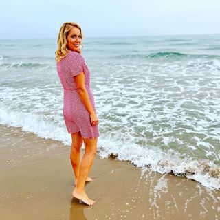 Jasmine Harman feet photo thumbnail