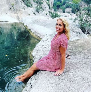 Jasmine Harman feet photo thumbnail