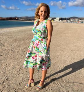 Jasmine Harman feet photo thumbnail