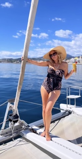 Jasmine Harman feet photo thumbnail