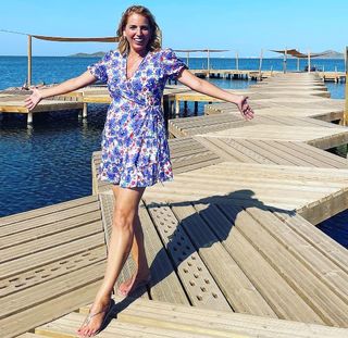 Jasmine Harman feet photo thumbnail