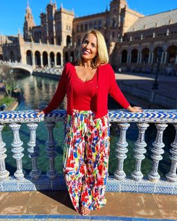 Jasmine Harman feet photo thumbnail