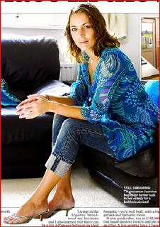 Jasmine Harman feet photo thumbnail