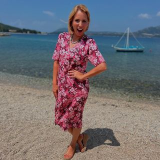Jasmine Harman feet photo thumbnail