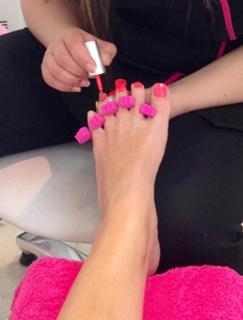 Jasmine Harman feet photo thumbnail