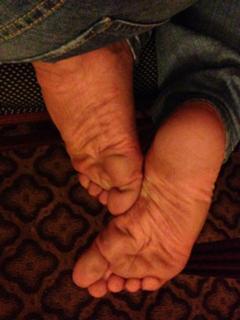 Jasmine Jewels feet photo 9