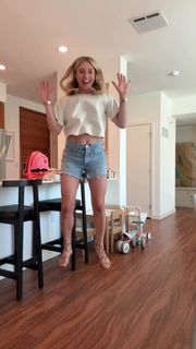 Jasmine Roth feet photo 15
