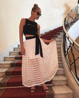 Jasmine Sanders feet photo thumbnail