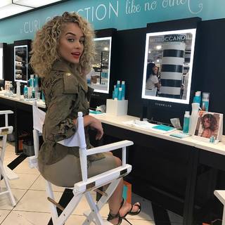 Jasmine Sanders feet photo thumbnail