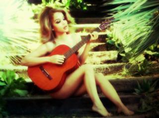 Jasmine Sanders feet photo thumbnail