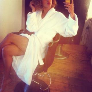 Jasmine Sanders feet photo thumbnail