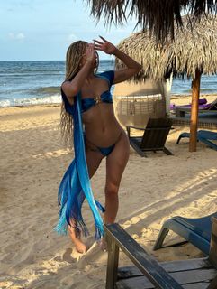 Jasmine Sanders feet photo thumbnail