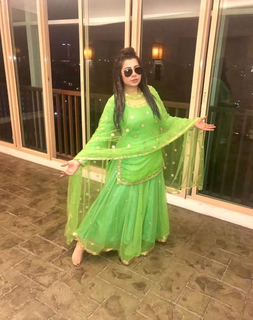 Jasmine Sandlas feet photo 11