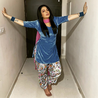 Jasmine Sandlas feet photo 11