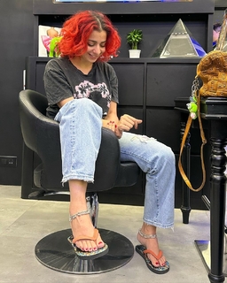 Jasmine Sandlas feet photo 17