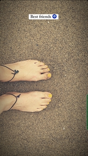 Jasmine Sandlas feet photo 4