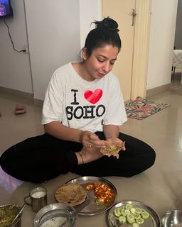 Jasmine Sandlas feet photo 10