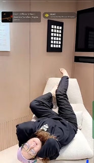 Jasmine Sandlas feet photo 14