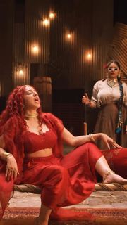 Jasmine Sandlas feet photo 3