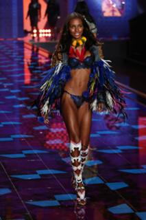 Jasmine Tookes feet photo thumbnail