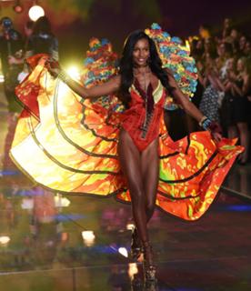 Jasmine Tookes feet photo thumbnail