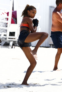 Jasmine Tookes feet photo thumbnail
